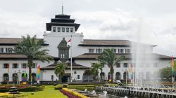 Pemprov Jawa Barat Data dan Pantau Kondisi Masyarakat Jabar di Timur Tengah